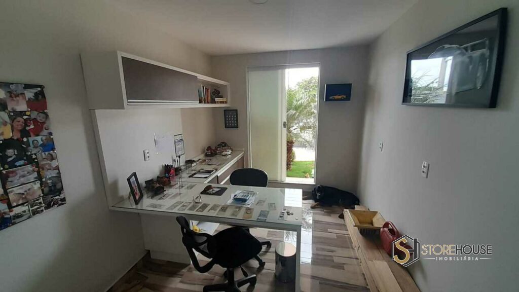 Viva a vida que você sempre sonhou nesta casa em Serra Negra.