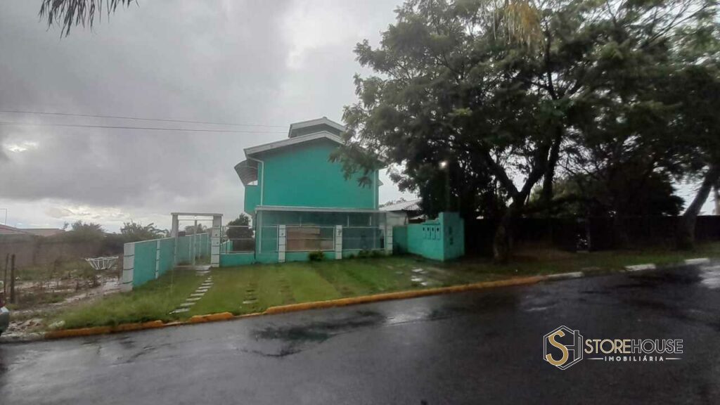 Sua busca pela casa perfeita em Serra Negra termina aqui.
