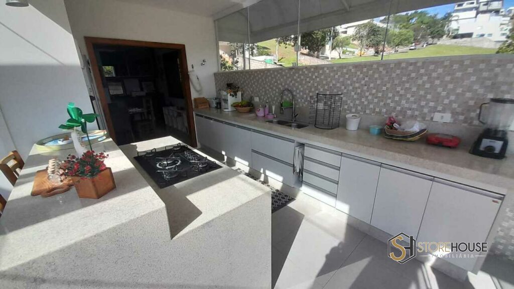 Confira esta casa incrível disponível em Serra Negra.