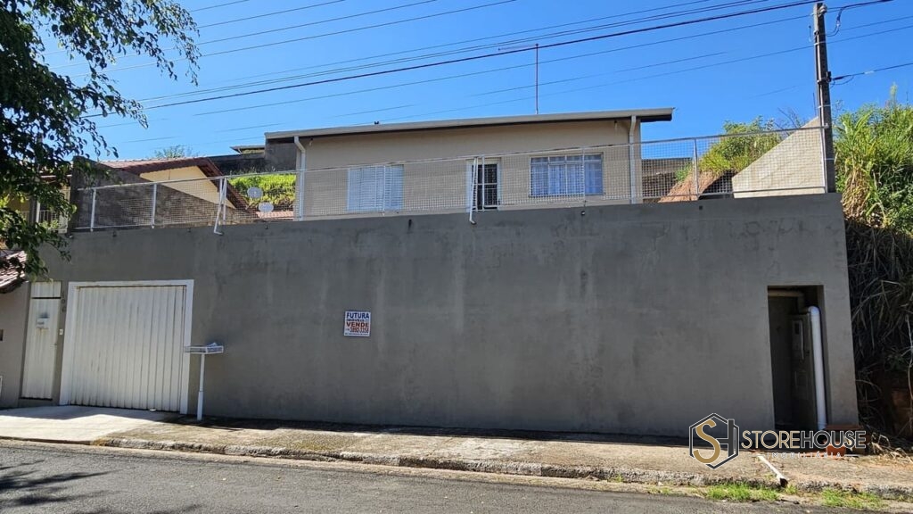 Uma casa dos sonhos te espera em Serra Negra