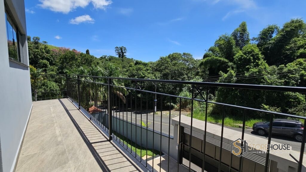CASA SERRA NEGRA ALTO PADRÃO (19)