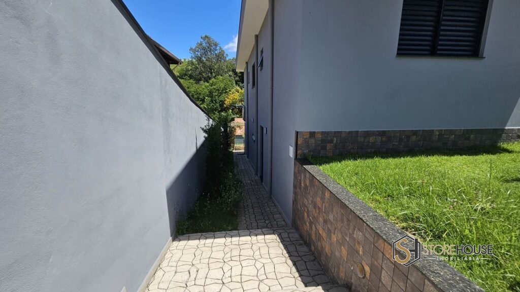 CASA SERRA NEGRA ALTO PADRÃO (46)