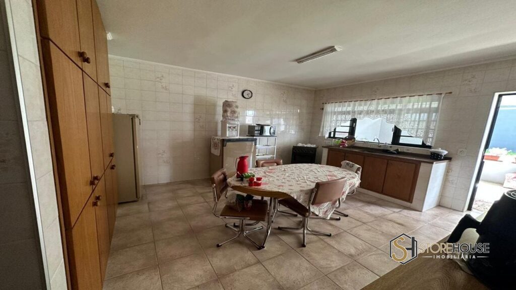 Uma casa dos sonhos te espera em Serra Negra.