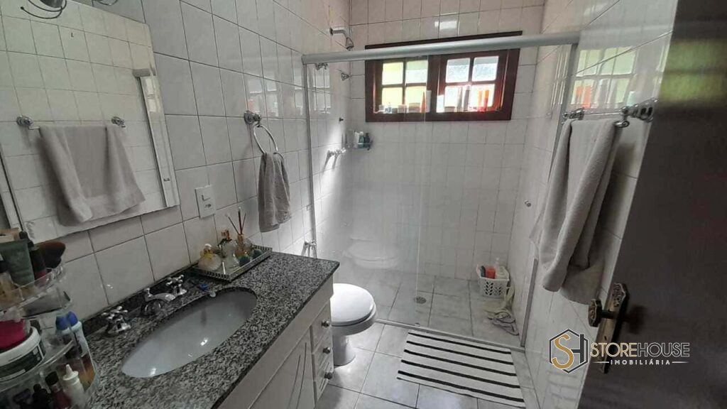 Descubra o charme de Serra Negra com esta casa.
