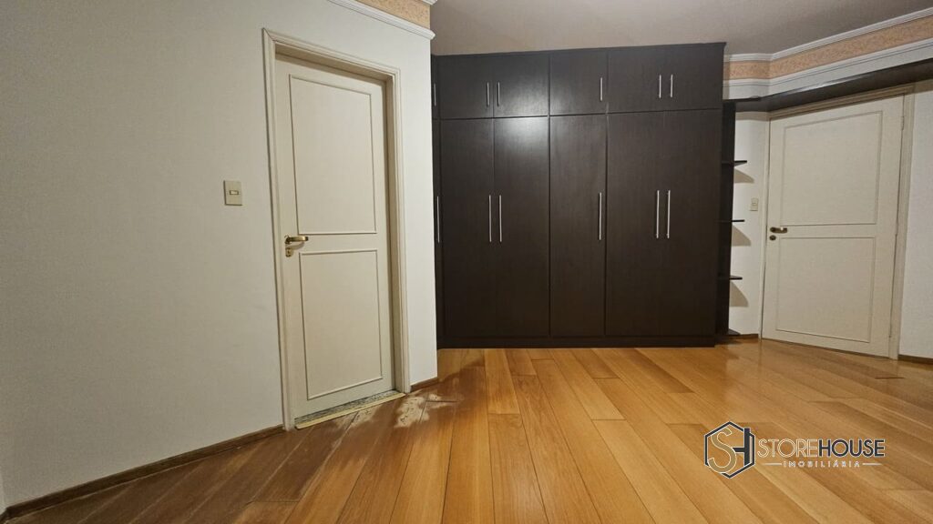 Apartamento no centro de serra negra (24)