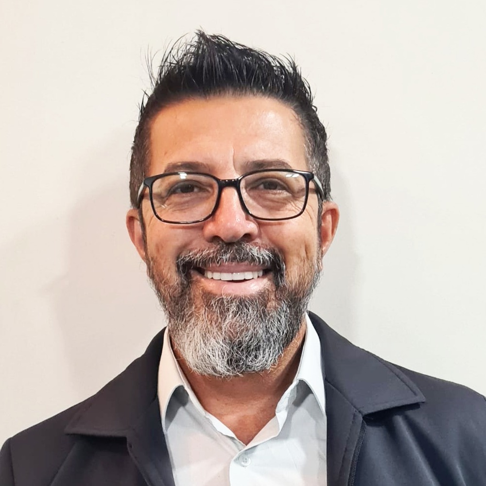 Galdino Alves - Corretor na Store house, imobiliaria serra negra