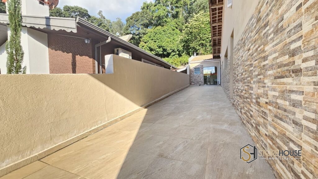 Casa em Condomínio Fechado (22)