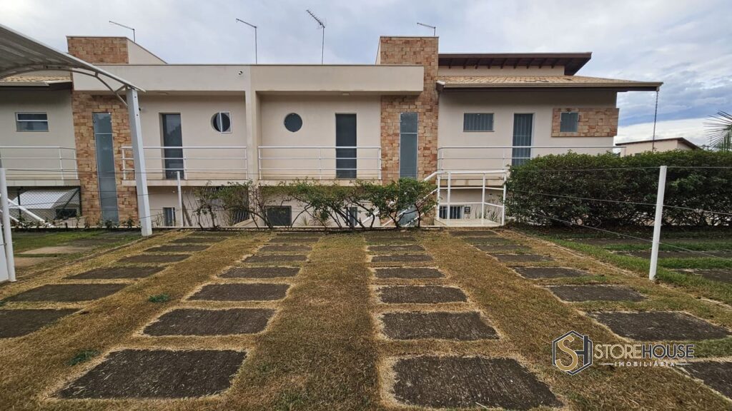 Casa em condomínio (4)