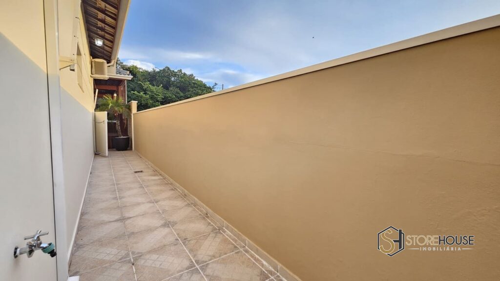Casa Alto Padrão em Serra Negra (17)