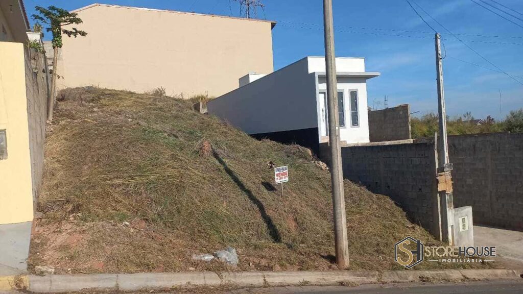 Terreno em Serra Negra (1)