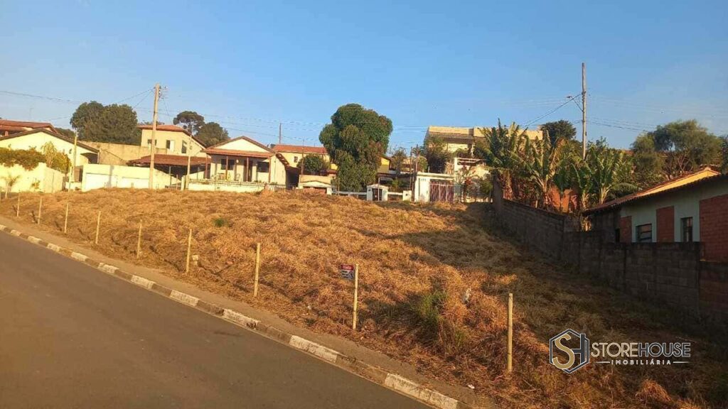 Terreno em Serra Negra (11)