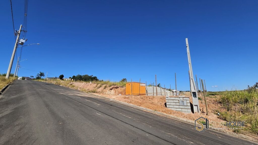 Terreno em Serra Negra (7)