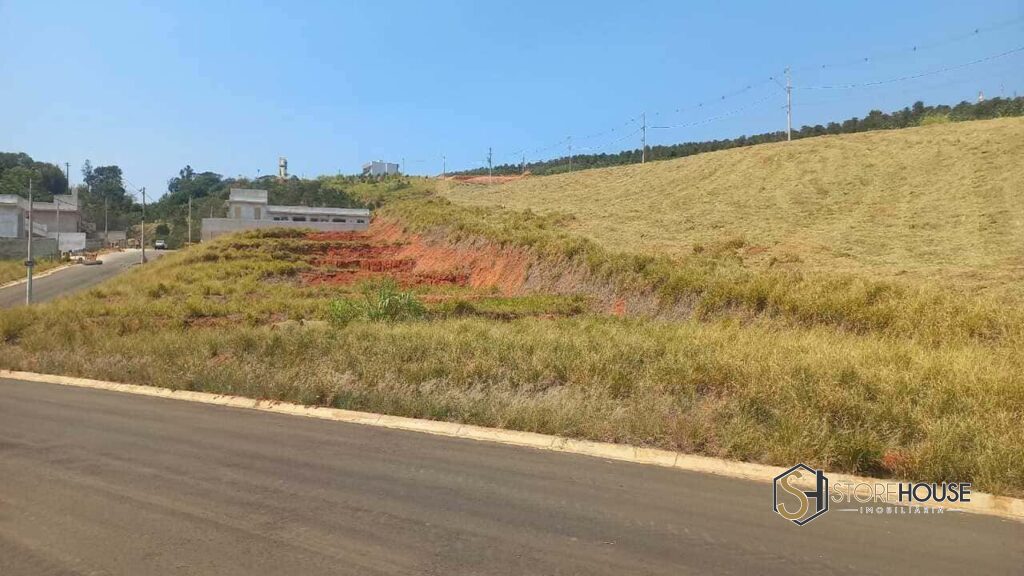 TERRENO SERRA NEGRA (2)